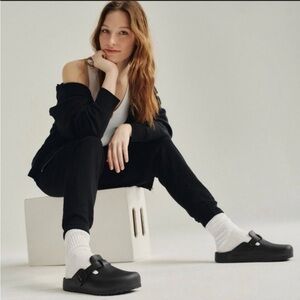 Birkenstock Boston Essentials - size 30 (W8/M6)